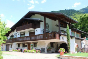 Отель B&B Villa Cinzia  Пьеве-Ди-Ледро